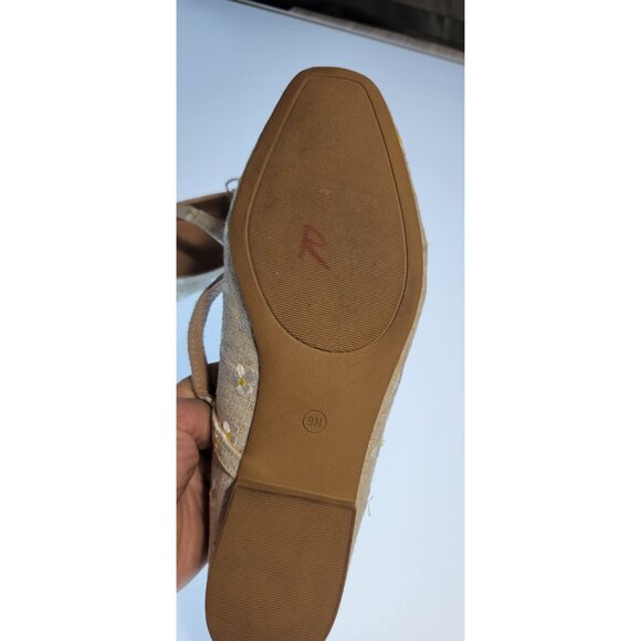 Steve Madden Womens 9 Mary Jane Flat Shoes Embroidered Daisy Floral Buckle Tan - Picture 4 of 6